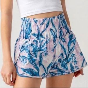 Free People Movement The Way Home Blue Pink white Print Shorts Women’s M 8-10